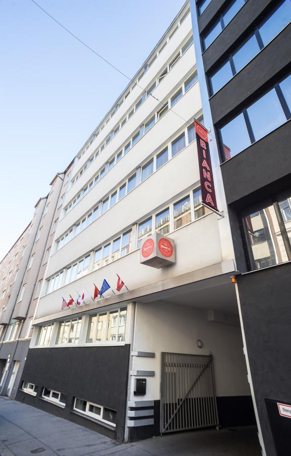 וינה Aparthotel Bianca מראה חיצוני תמונה