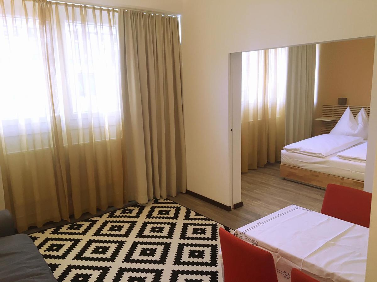 וינה Aparthotel Bianca מראה חיצוני תמונה